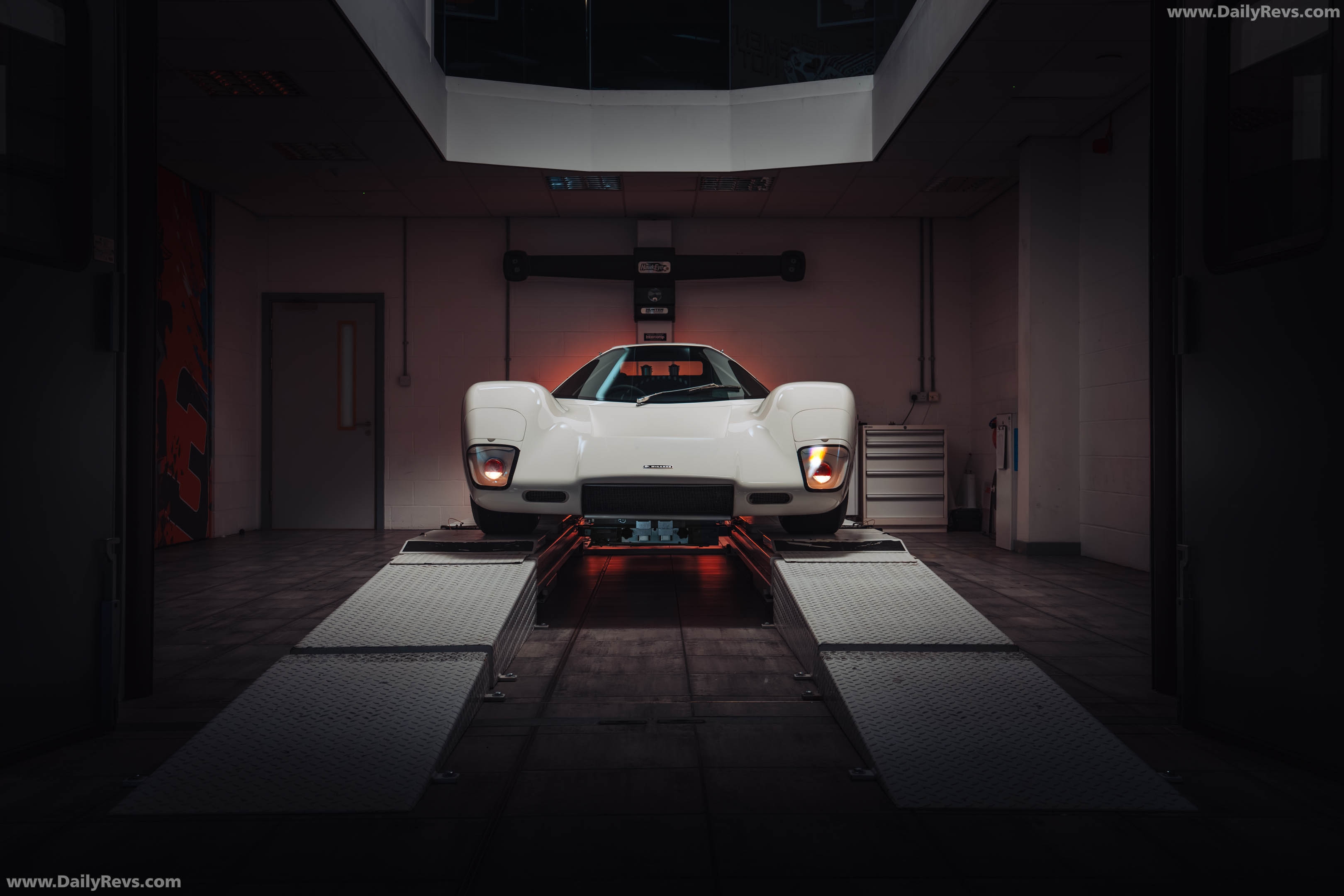 Image of M6GT