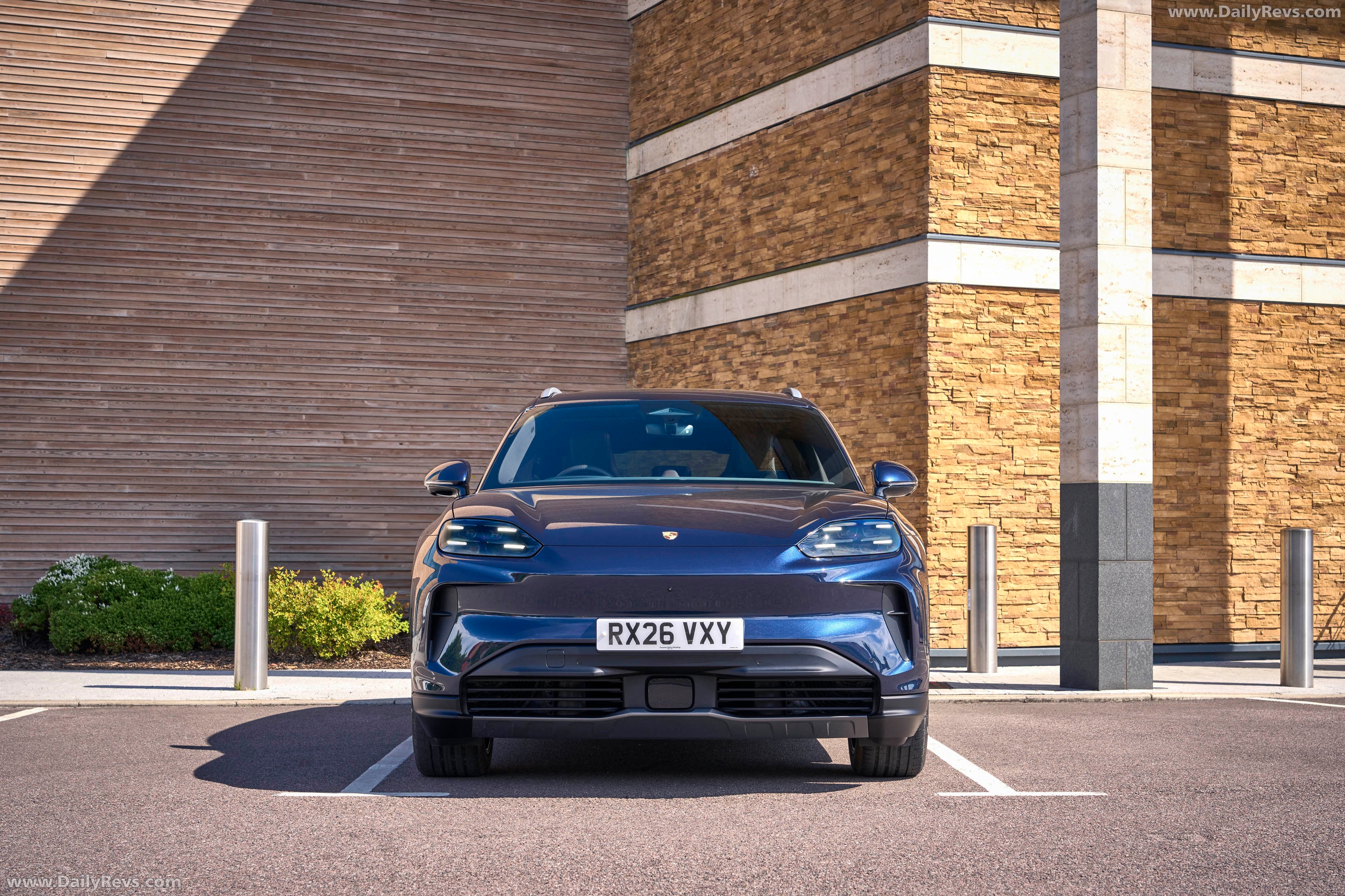 Image of Cayenne Electric E4 UK Version